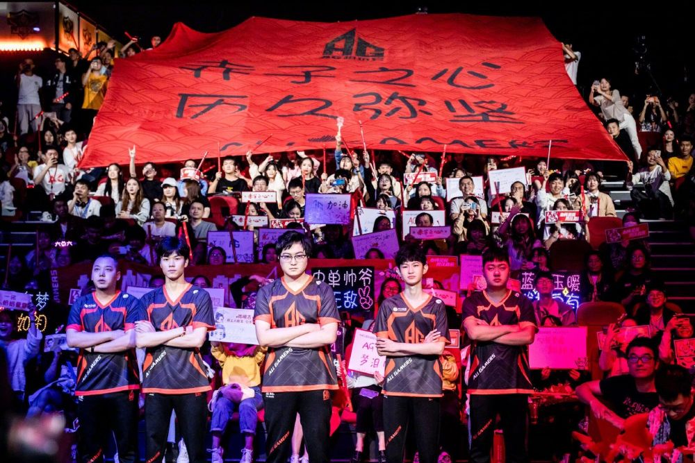 相较上期提升两位！美媒更新28届模拟选秀 郇斯楠在首轮第12顺位被选中